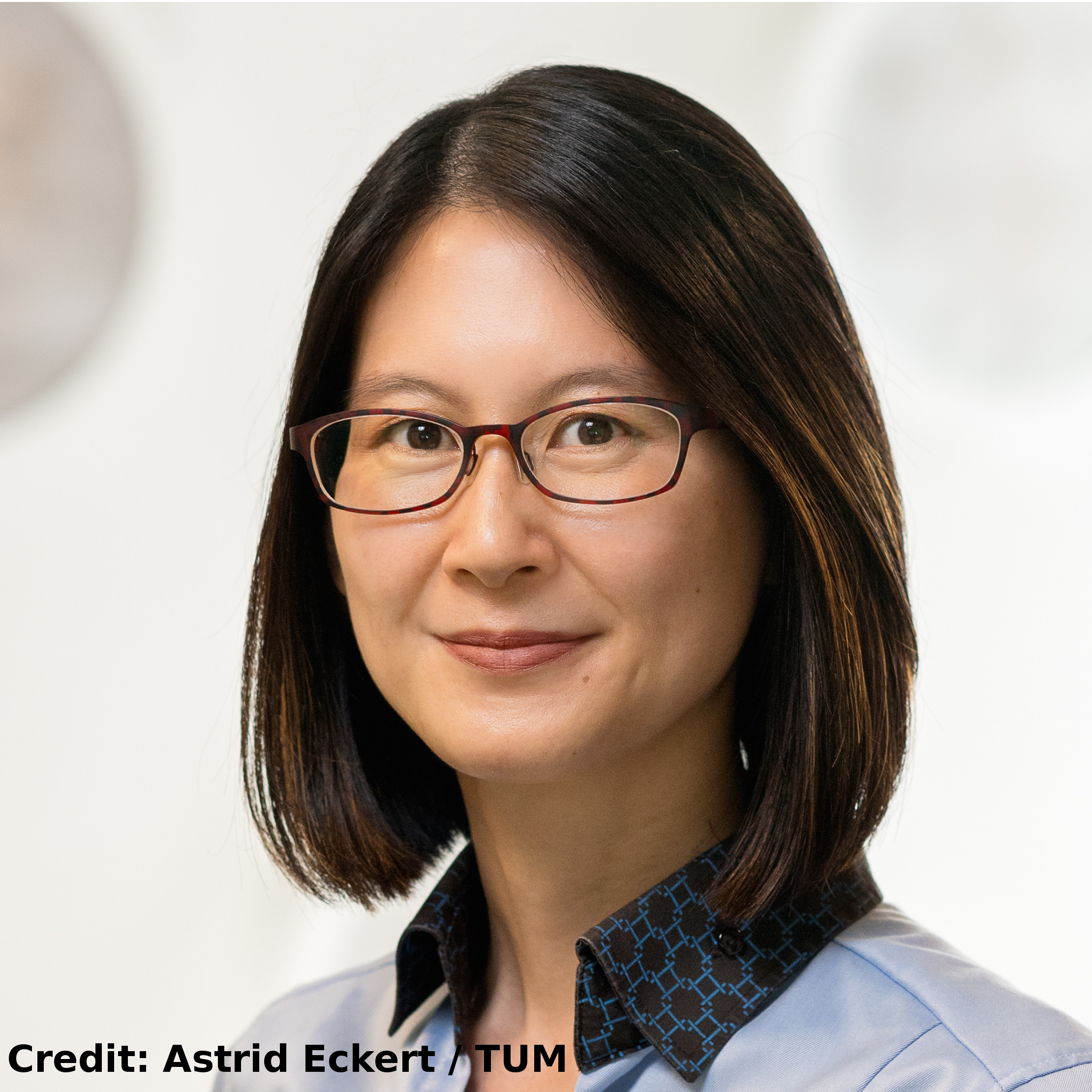 Prof. Sherry H. Suyu的大頭照